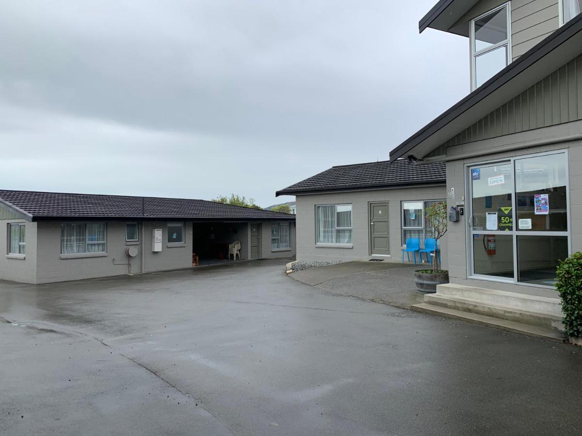 Kingswood Motel Waimate Exteriör bild